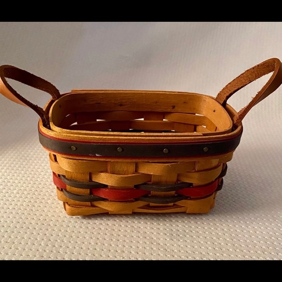 Longaberger 1993 All Star Basket # 14494 (With Liner & Tag) - Picture 3 of 10